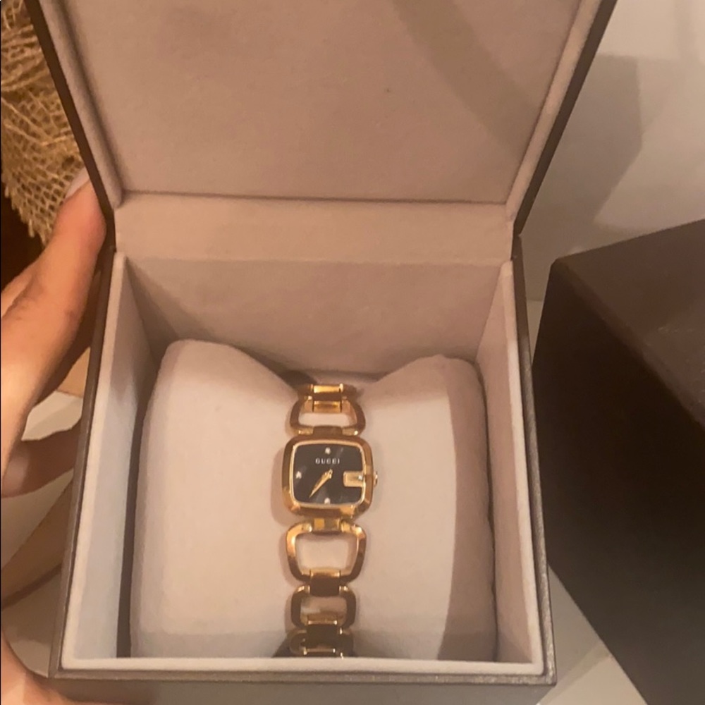 Gucci watch
